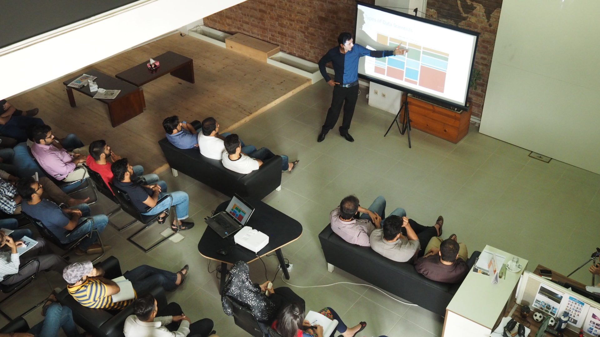 You are currently viewing Top 4 Considerations While Hiring Best Remote Developer